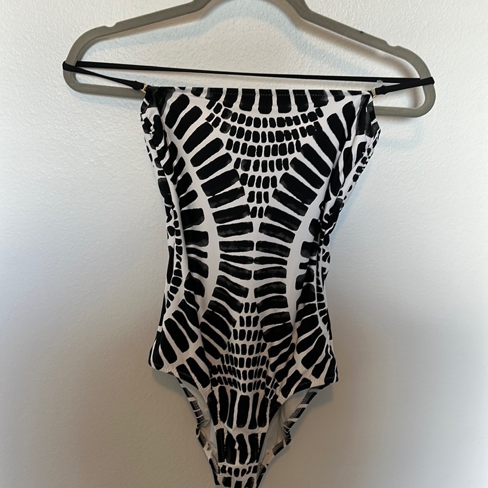 Brand New with Tags & Liner Size 4 Trina Turk Swim: removable strap included